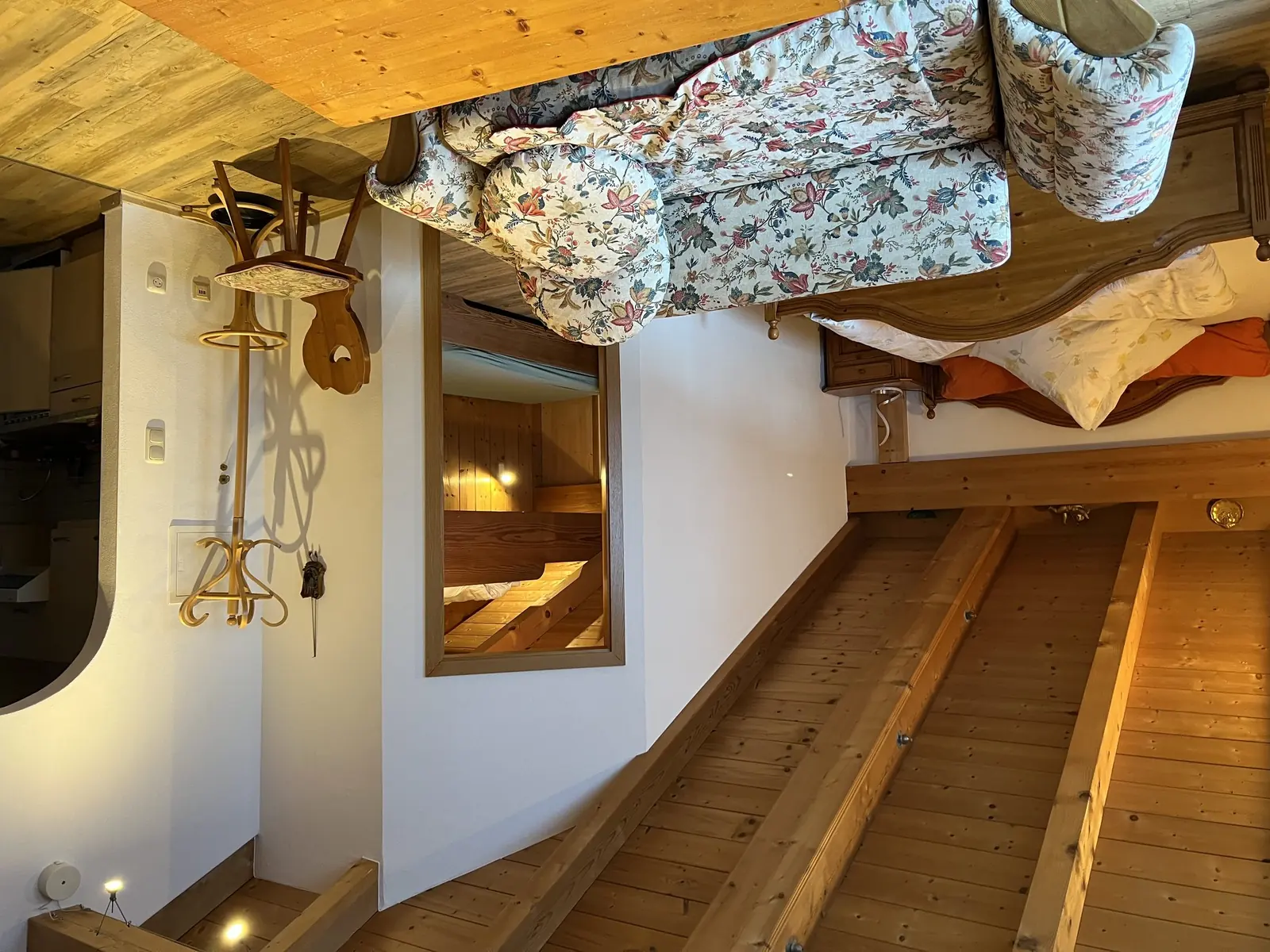 Ferienwohnung Alpspitz: Wohnschlafraum